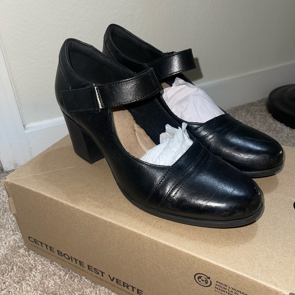 Clarks Mary Jane Flight Attendant Shoes